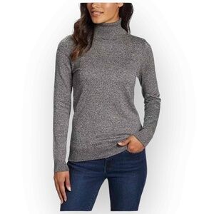 Andrew Marc Women’s Turtleneck Long Sleeve Sweater, Black & Winter White W78 XS